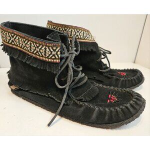 Laurentian Chief Moccasins Suede Ankle High Boot Beaded Crepe Sole Black Size 9